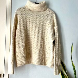 Pointelle Cowl Turtleneck Sweater•Sz L